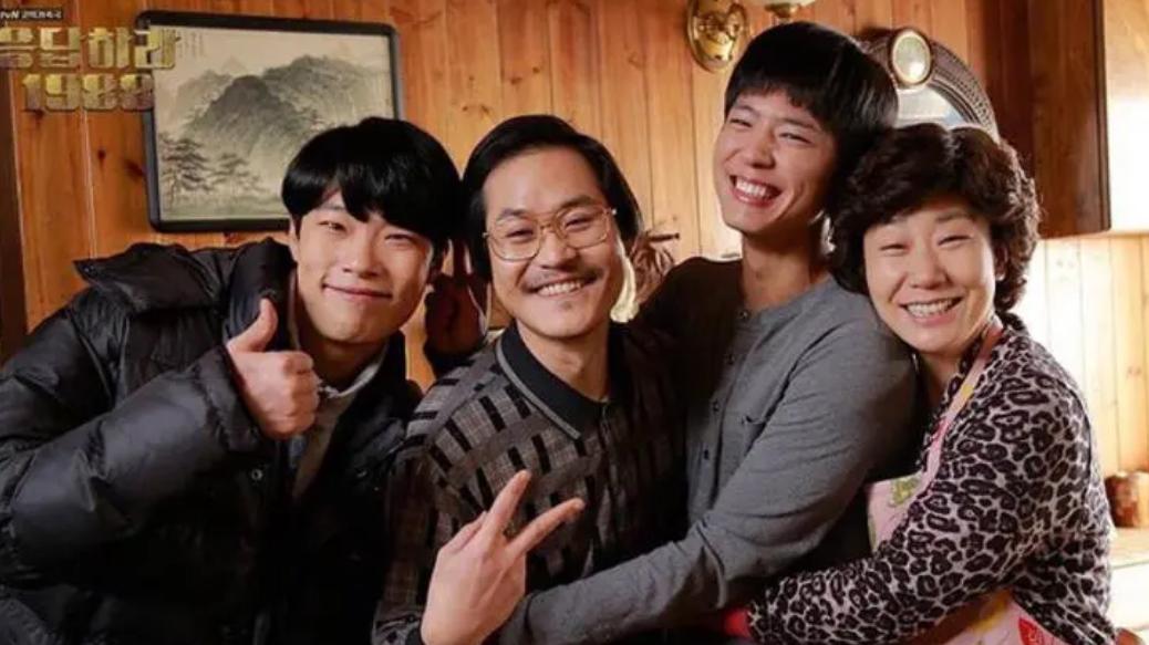 请回答1988|电视剧《请回答1988》，很温情很真实了，每一件事都戳到人心里去