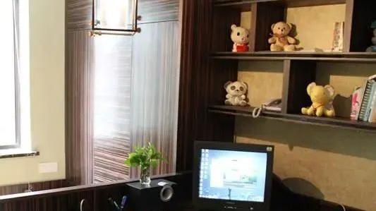 老婆花13w装好二手房，我看了一圈，感觉自己娶了个“老太婆”