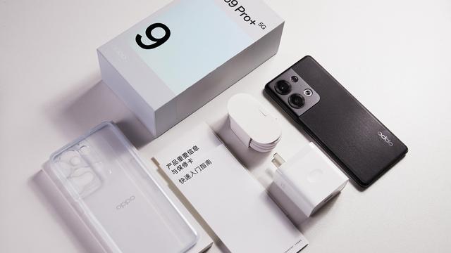 英伟达|老司机体验Reno9超大杯！16G内存还杀后台吗？丝滑体验超预期