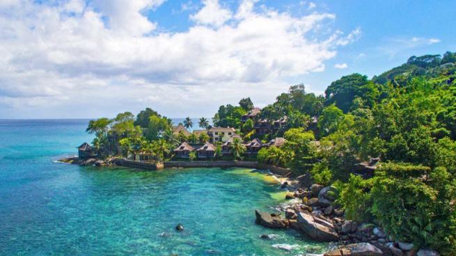 华山|自从第一批欧洲人，到塞舌尔群岛旅游，这群小岛也就再难宁静了