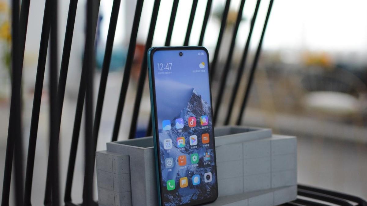 红米手机|2022最具性价比的机型盘点，红米无缘冠军，第一出乎意料