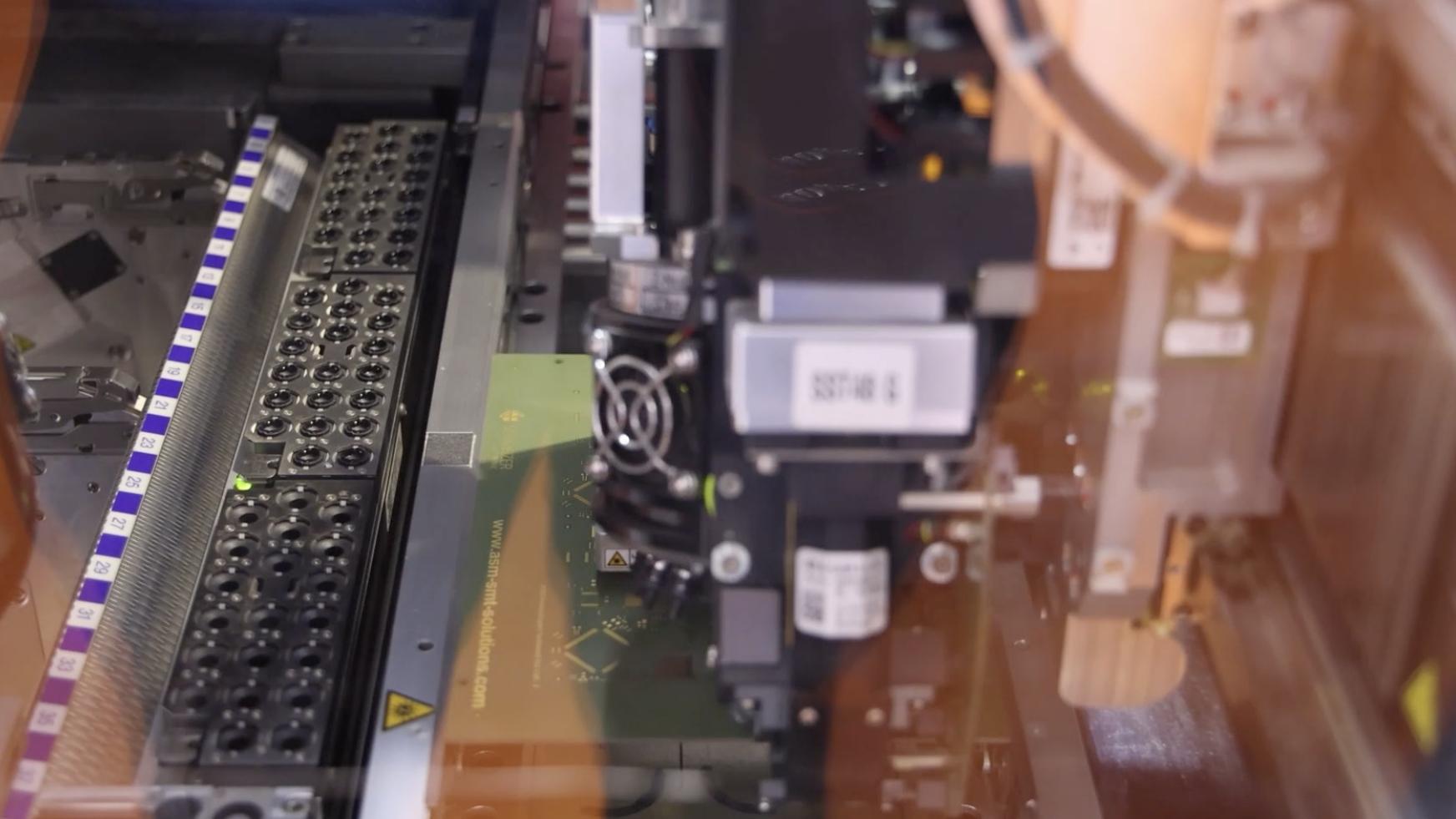 充电宝|科大讯飞投资成立工业互联网公司