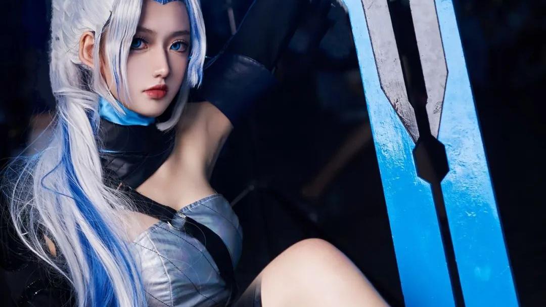 |cos：王者荣耀花木兰cos正片@子约约