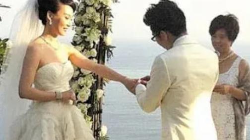 陈数|“旗袍女神”陈数刚毕业时，就遇上了传说中的“潜规则”。