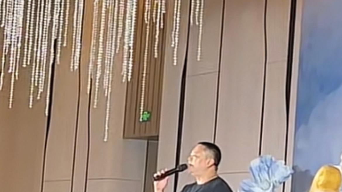 舒悦|阿庆阿德婚庆搭档，舒悦婚礼竟然献唱昨夜情，蔡噶亮最受婚庆欢迎