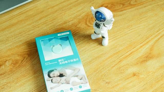 AMD|手机实时监测体温, 宝宝发烧好帮手——刷芯 智能体温计