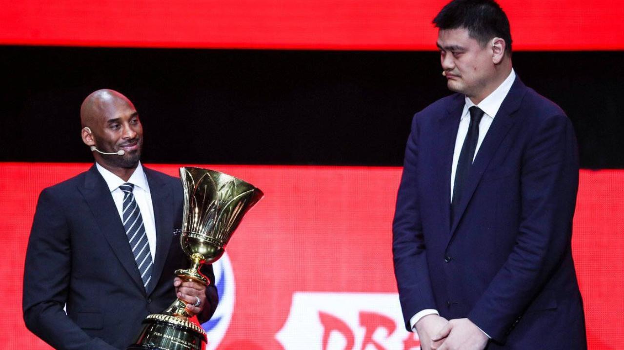 姚明|姚明职业生涯若是更换球队，能否避免伤病的同时，夺下总冠军？