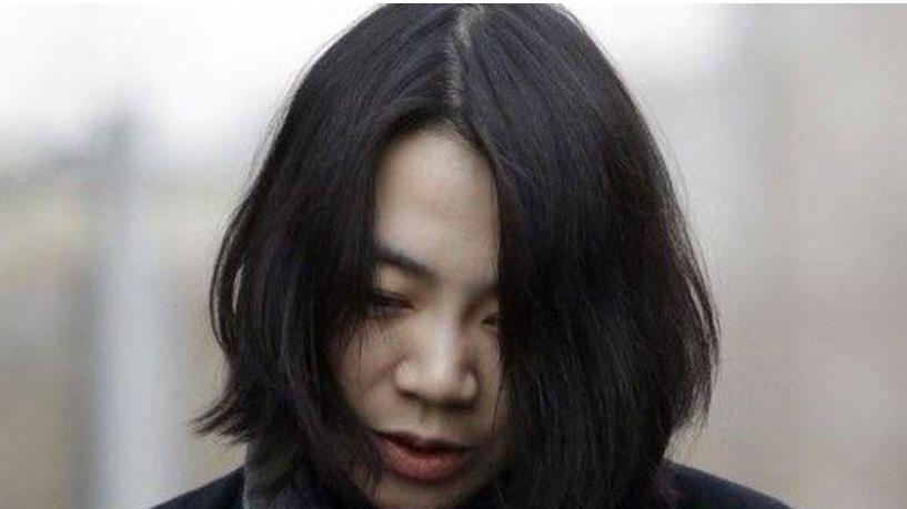 纪实“恶魔千金”赵显娥：虐待佣人家暴丈夫，因一袋坚果逼停飞机