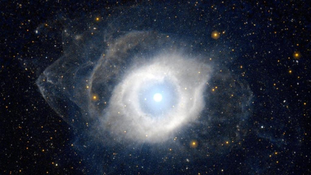 ?决定一颗恒星命运是它自身的质量，什么是白矮星爆炸呢？