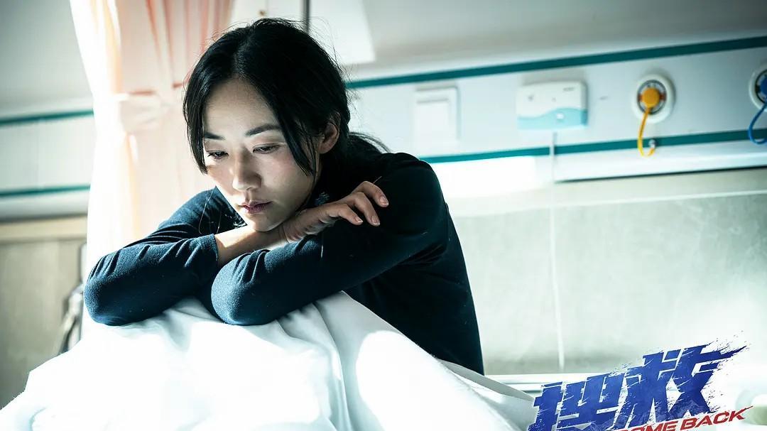 韩雪|前后3天连续上映2部电影，加起来票房仅8000万，韩雪真撑不起票房