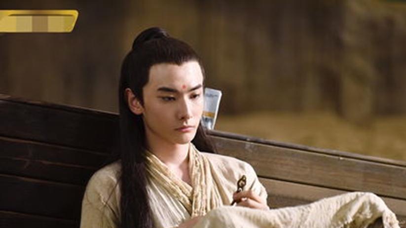 金·卡戴珊|《灵魂摆渡》是一部讲述孟婆的爱情电影，它的结尾让人唏嘘不已。