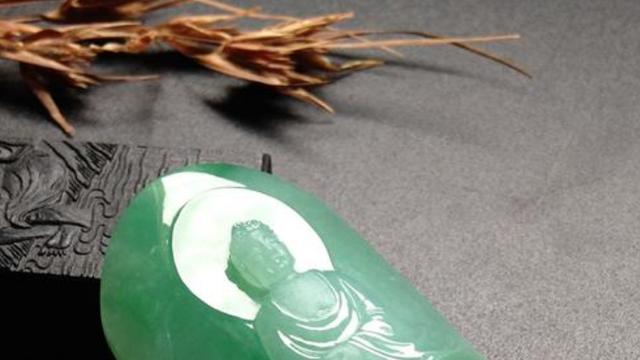 |发黄、暗淡、水头变差，为什么你的翡翠变种了？