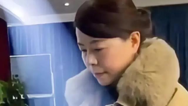 许敏病历袋公开，受污受损揉皱还有水渍，网友：像垃圾箱捡的