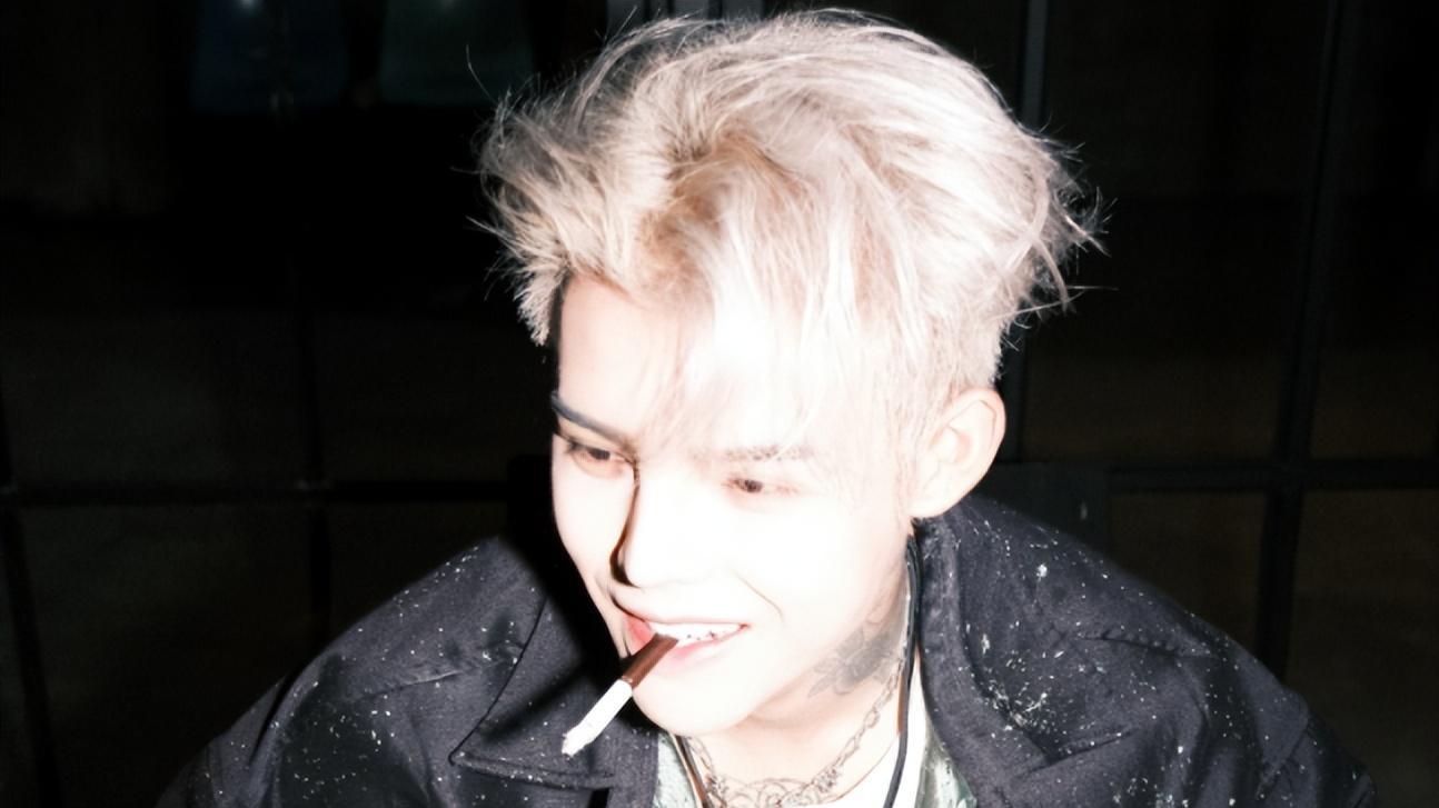 韩安冉|女网红韩安冉连麦殷世航，吐槽前夫：带600元上门，离婚带走400万