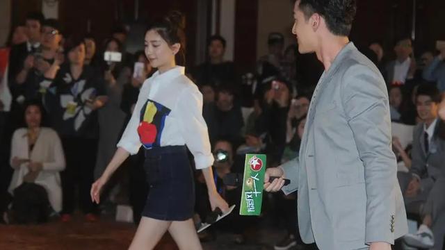 江疏影|“女神”江疏影：我这辈子最后悔的决定，就是耍小性子和胡歌分手了！