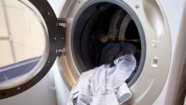上下叠放的两个“洗衣机”有什么用？洗烘一体机VS独立干衣机