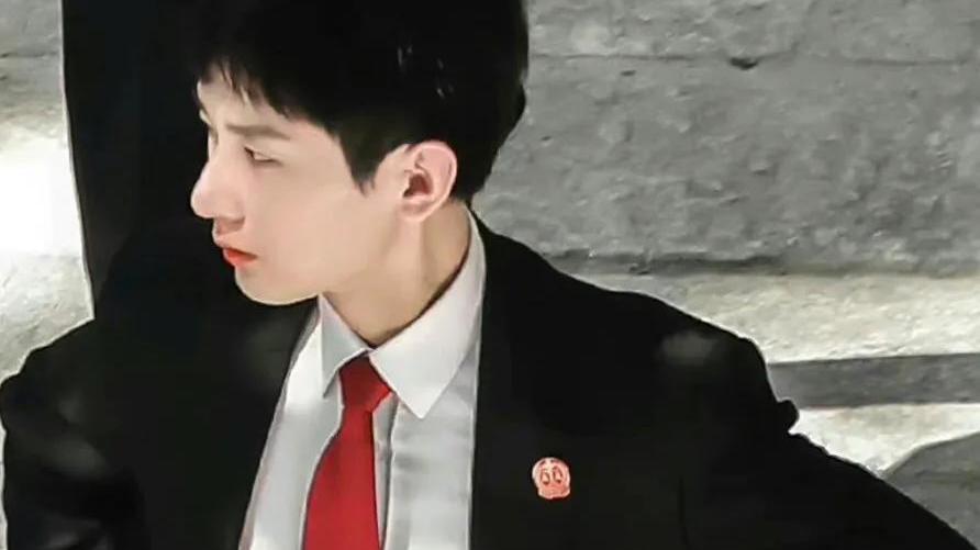 成毅|成毅粉丝福利月还不赶快行动起来 沉香长燃 期待下一次重逢