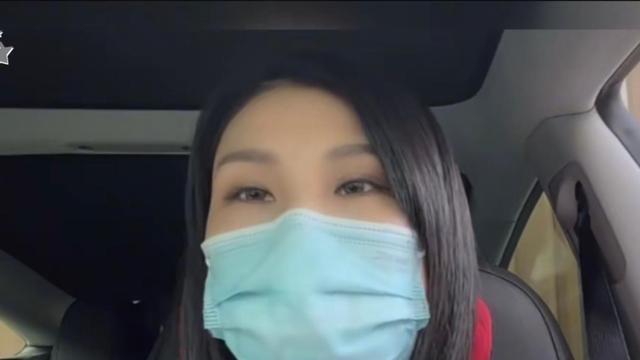 女子代购“小熊”衣服怀疑有假，店家提供三张凭证，两张竟是伪造