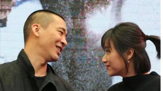 徐静蕾|当年，徐静蕾花了100多万去国外冻了9颗卵子，黄立行的父亲知道后急坏了