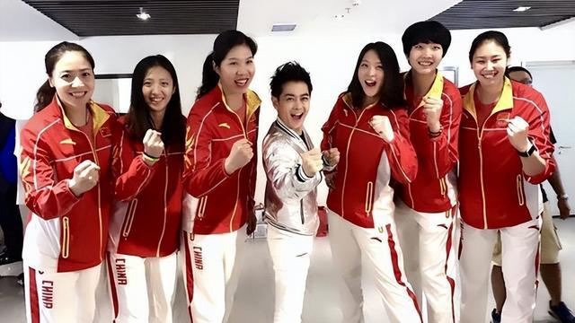 林志玲|这6位男星的身高太不懂事了，长得英俊帅气，却输在“个子矮”上