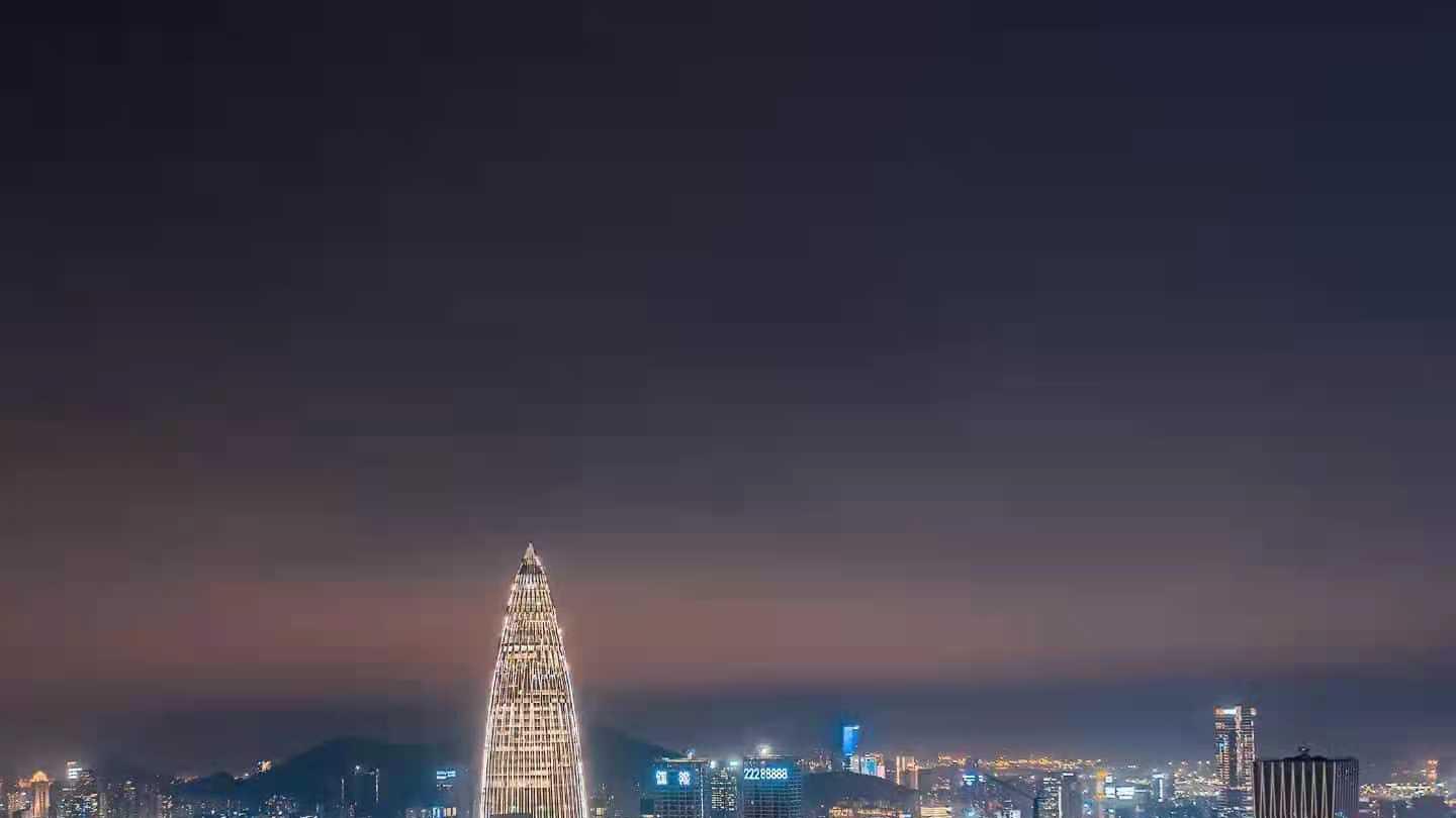 |爱贪便宜的女同事