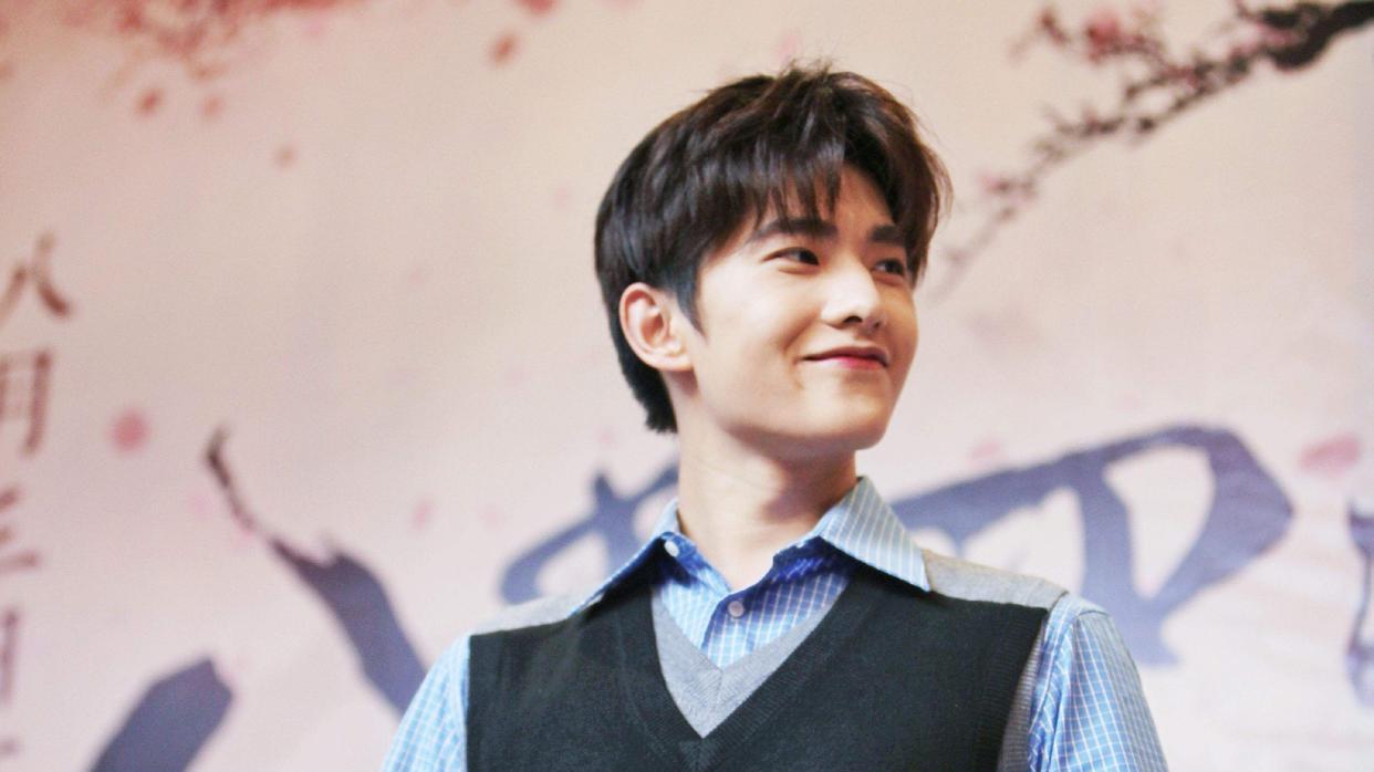 任嘉伦|娱乐点评：杨洋、任嘉伦、鹿晗、张紫宁、马思纯、汪小菲