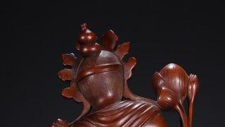 黄杨木|晚清-小叶黄杨木“莲花观音”坐造像