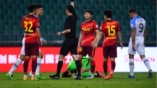 中国足协|足协的这项要求，将成为压倒广州队、广州城和河北队的最后稻草
