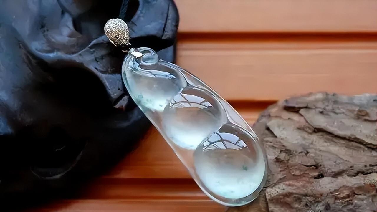 翡翠|学习判断真假翡翠，有捷径吗？