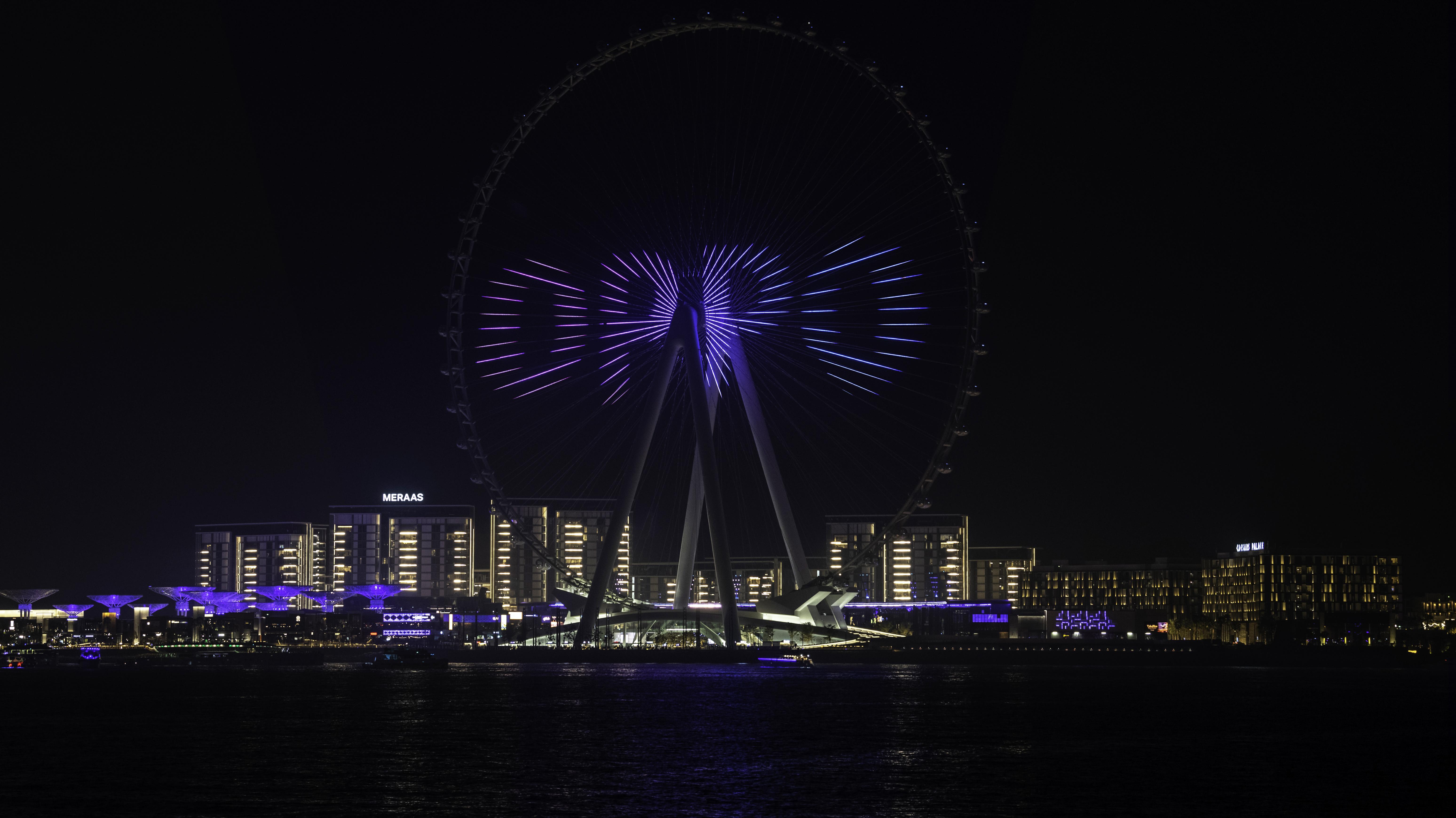 OPPO|有排面！OPPO海外发布会点亮迪拜之眼，Reno7系列在中东发布