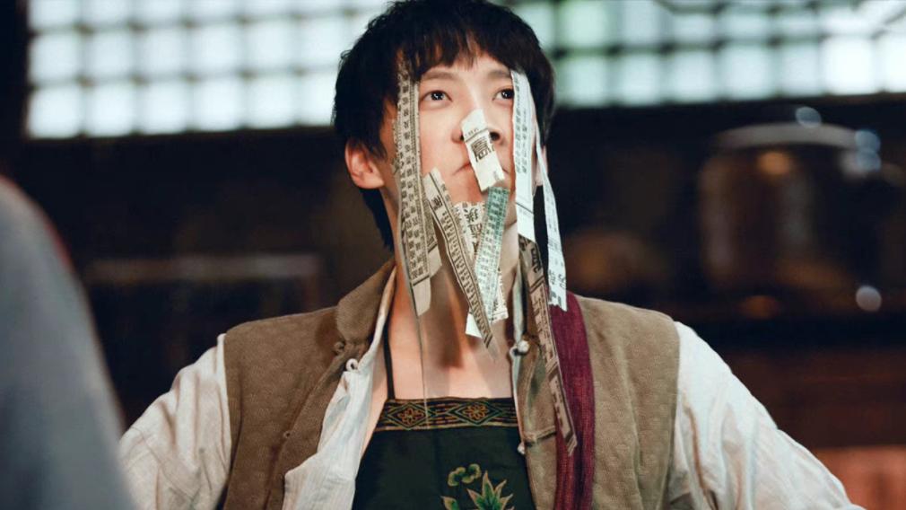 请君|《请君》里的“彭大海”，顶着一张魏大勋的脸，演技更是惊鸿一瞥