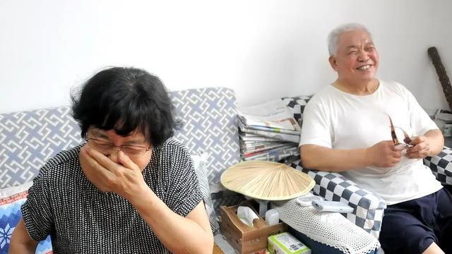 求职|毕业生出现“鸵鸟一族”，不找工作压榨父母，父母还觉得挺骄傲