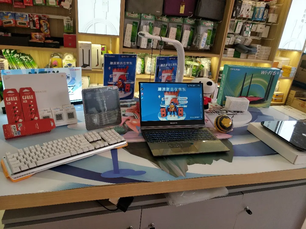 朋友在电脑店被当猪给宰了！