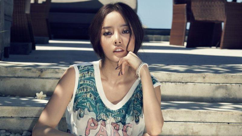 具荷拉|人间芭比具荷拉，本是韩国女团之光，二十九岁选择离世