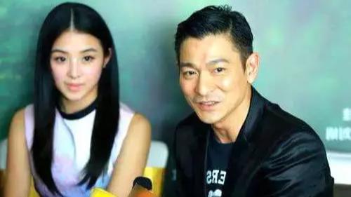 张含韵|张含韵：有天晚上我以为刘德华要潜规则我，结果是我误会了