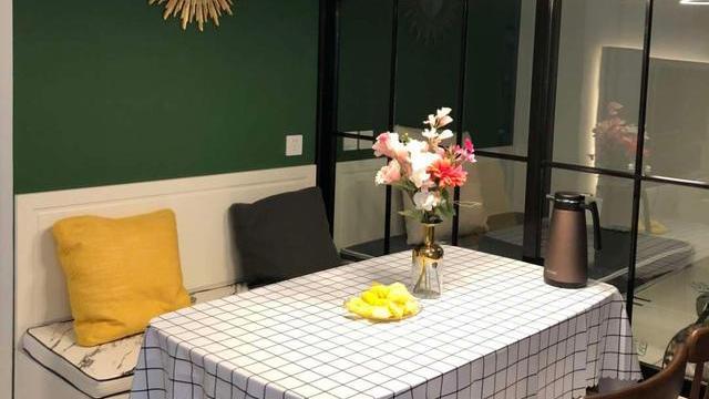 84平方米的新房设计，定制3米卡座花了2万，超好看而且实用