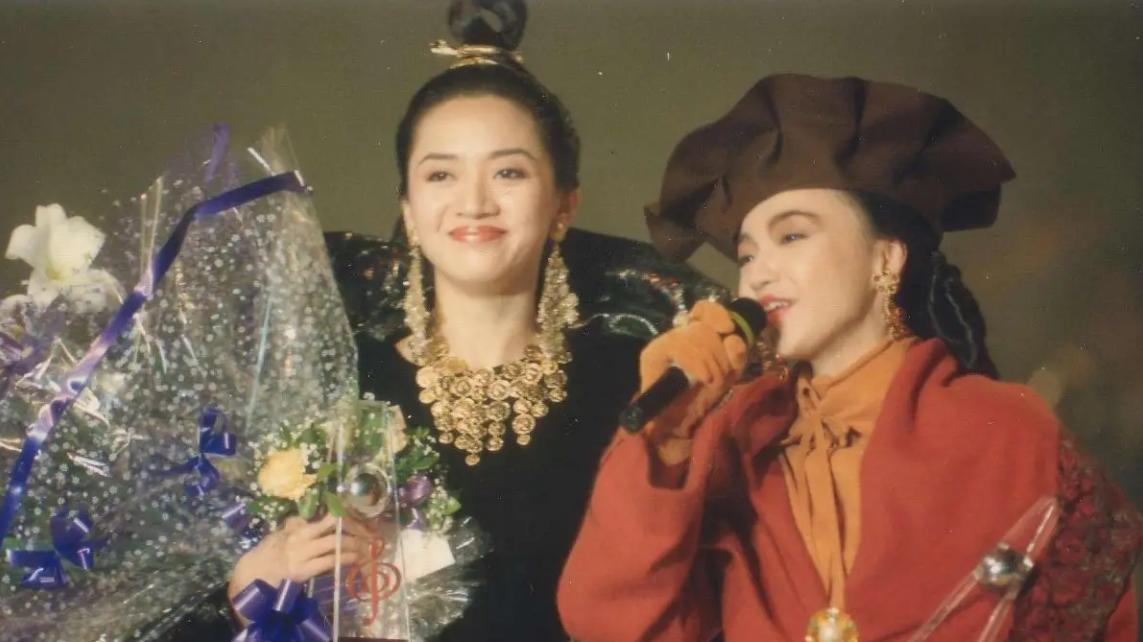 陈慧娴|陈慧娴和梅艳芳争霸失败，含泪退出歌坛，背后真相远比你想的恶劣