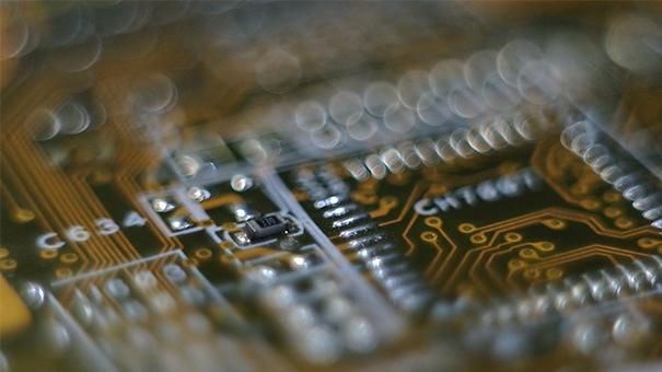 |互感器如何选择规格？起什么作用？