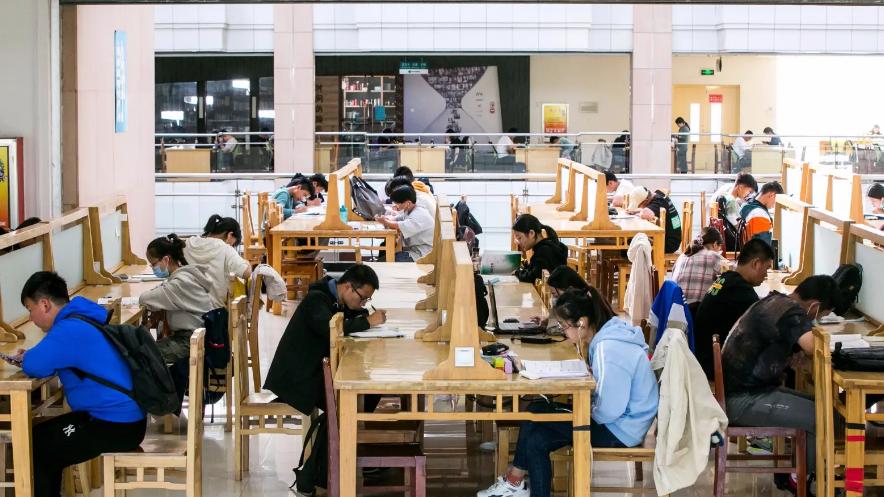 应届生|毕业前要先考虑这3件事，辅导员未必会讲，错过了差距就被拉开了