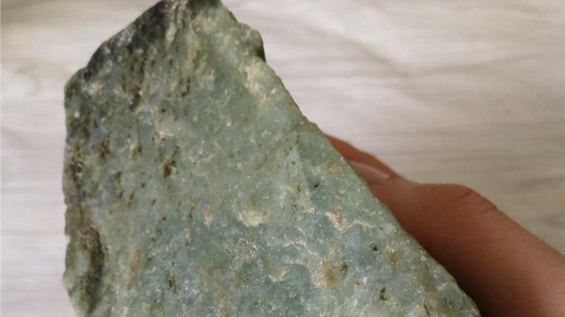 翡翠|不懂翡翠原石？5个小技巧教你快速鉴别真假