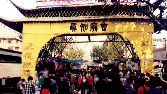 乾安|上海中环七百年古城，地处市区的副中心区，竟也是罕见的安静