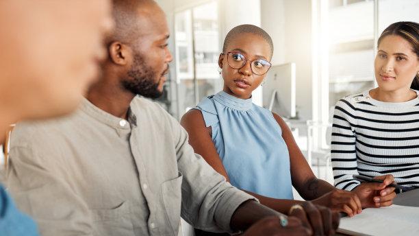 |职场中，没有不输的人，没有谁可以代替谁