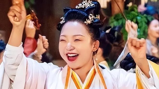 与凤行|《与凤行》赵丽颖和两女神定妆照流出，女二却被指是全剧败笔