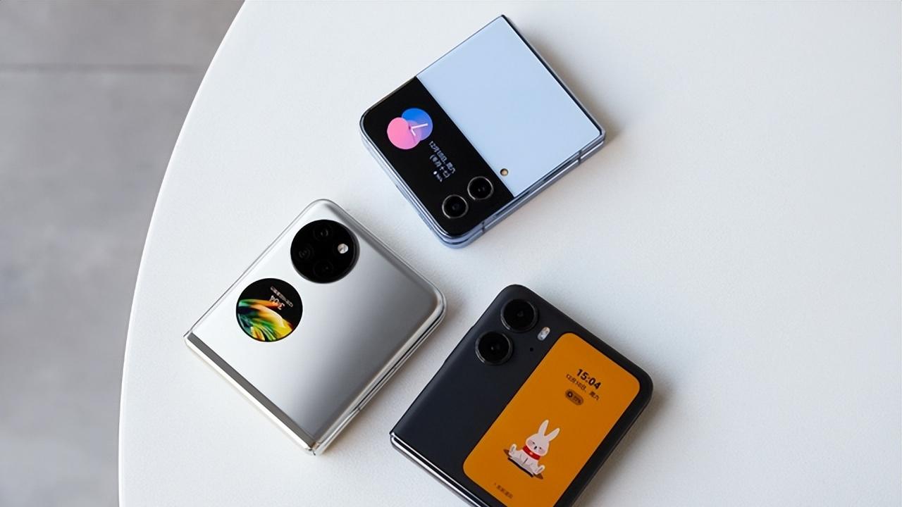 龙芯|年底购机，竖向折叠屏怎么选？对比华为三星OPPO答案一目了然