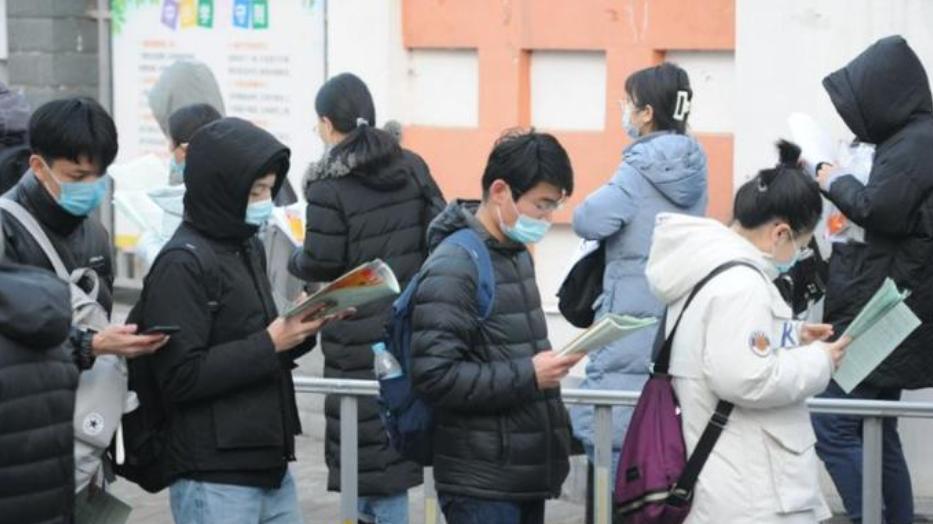 招聘|2023年中国烟草局招聘，年薪20万+事少钱多，文科生更有优势