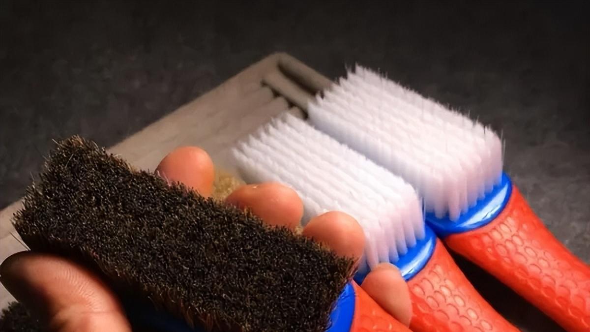 文玩|盘玩手串的3件宝贝，用好了事半功倍