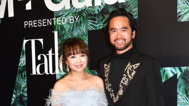 郑志刚|郑裕彤长孙举办慈善晚宴，一呼百应城中名流齐聚，已是家族接班人