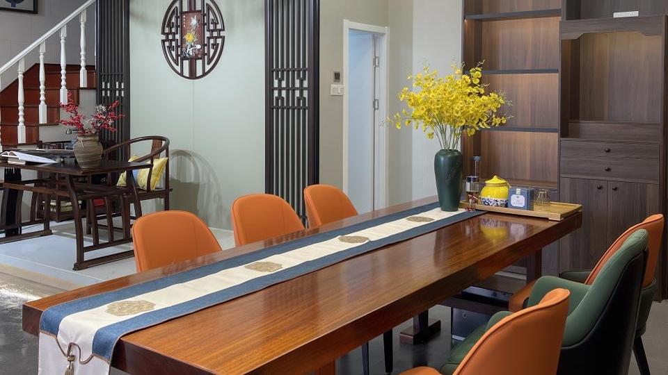 实木大板桌界的“性价比之王”——非洲奥坎花梨