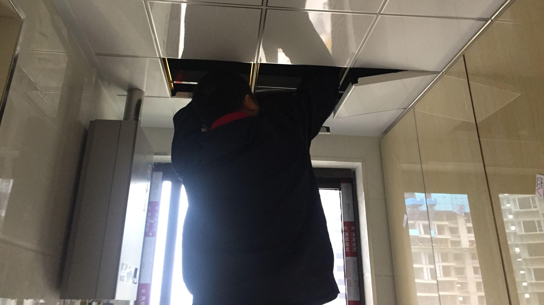 安装个热水器额外收300多，天价材料费怎么来的，这些你知道吗？