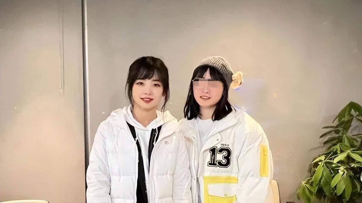 王冰冰|王冰冰回归首秀，土土评论却阴阳怪气：过于卑微的爱，易得又易失